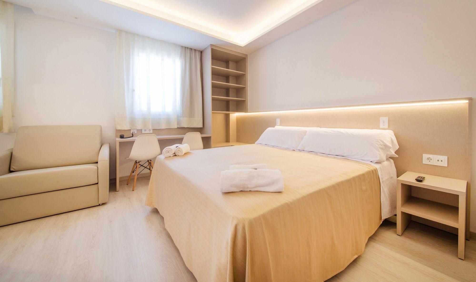 Sono House Hotel La Garriga Buitenkant foto